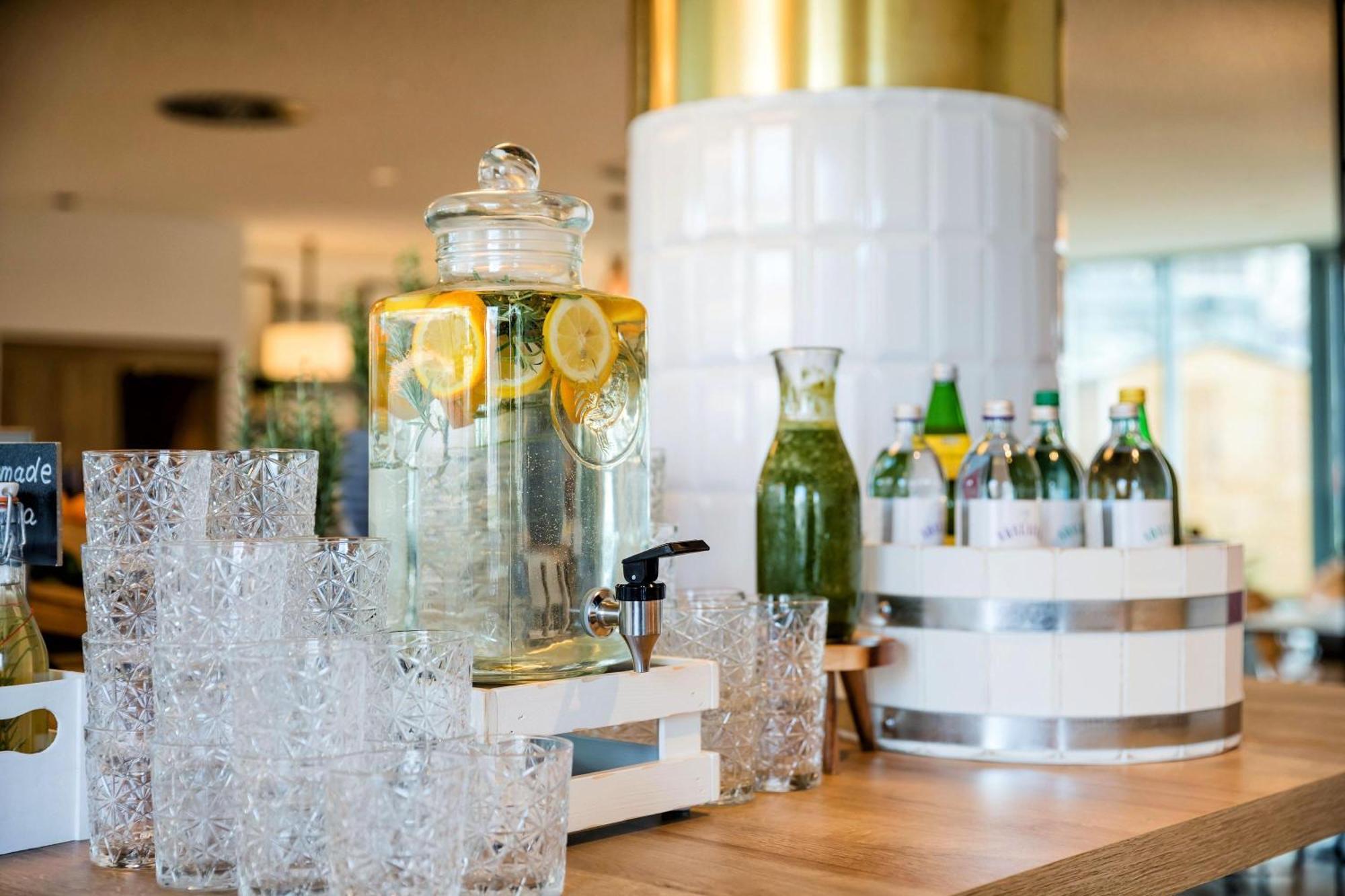 Spark By Hilton Vienna Messe Prater Bagian luar foto