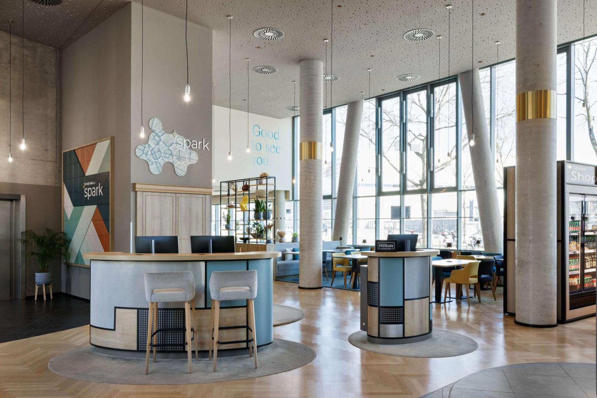 Spark By Hilton Vienna Messe Prater Bagian luar foto