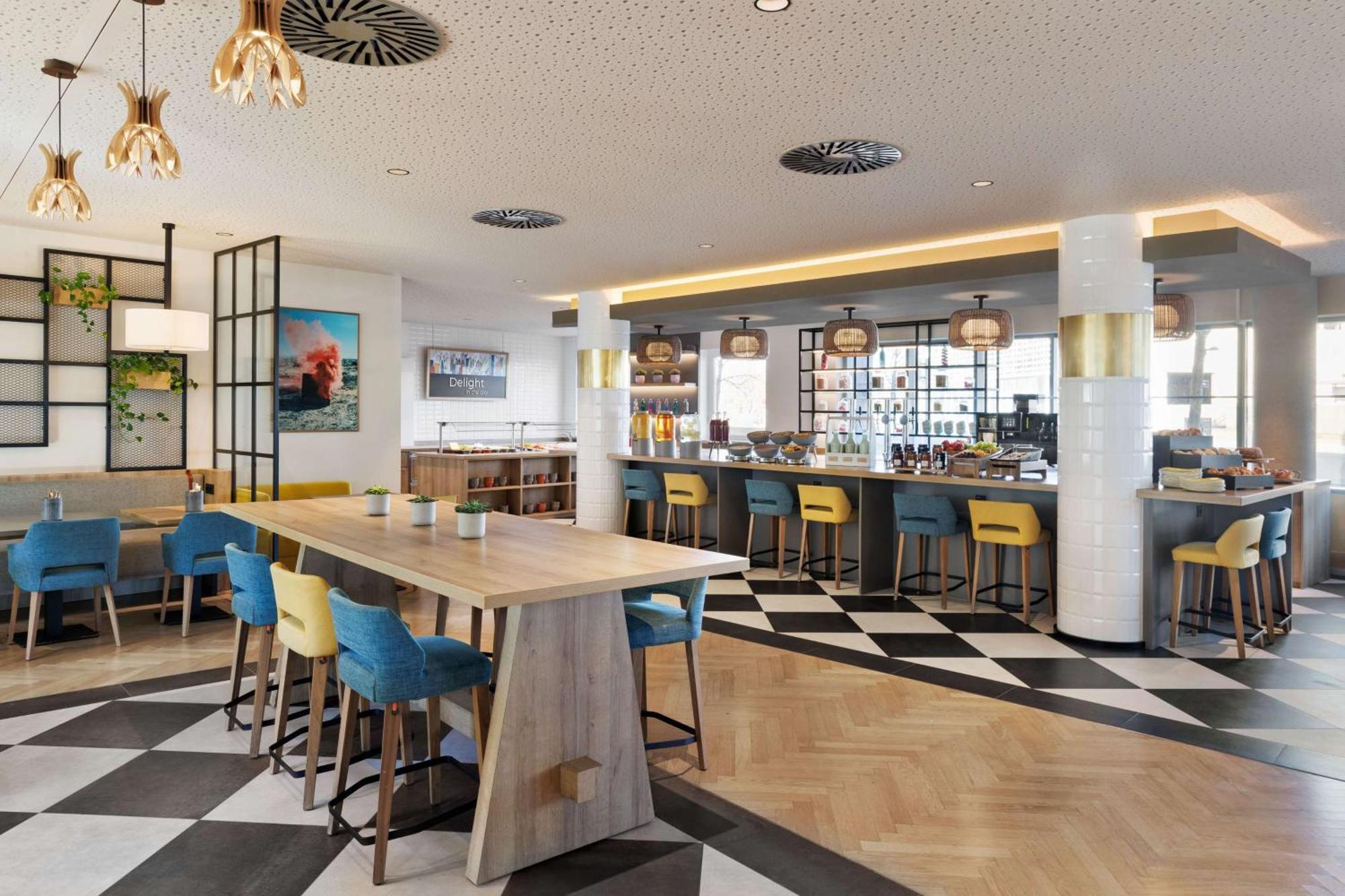 Spark By Hilton Vienna Messe Prater Bagian luar foto