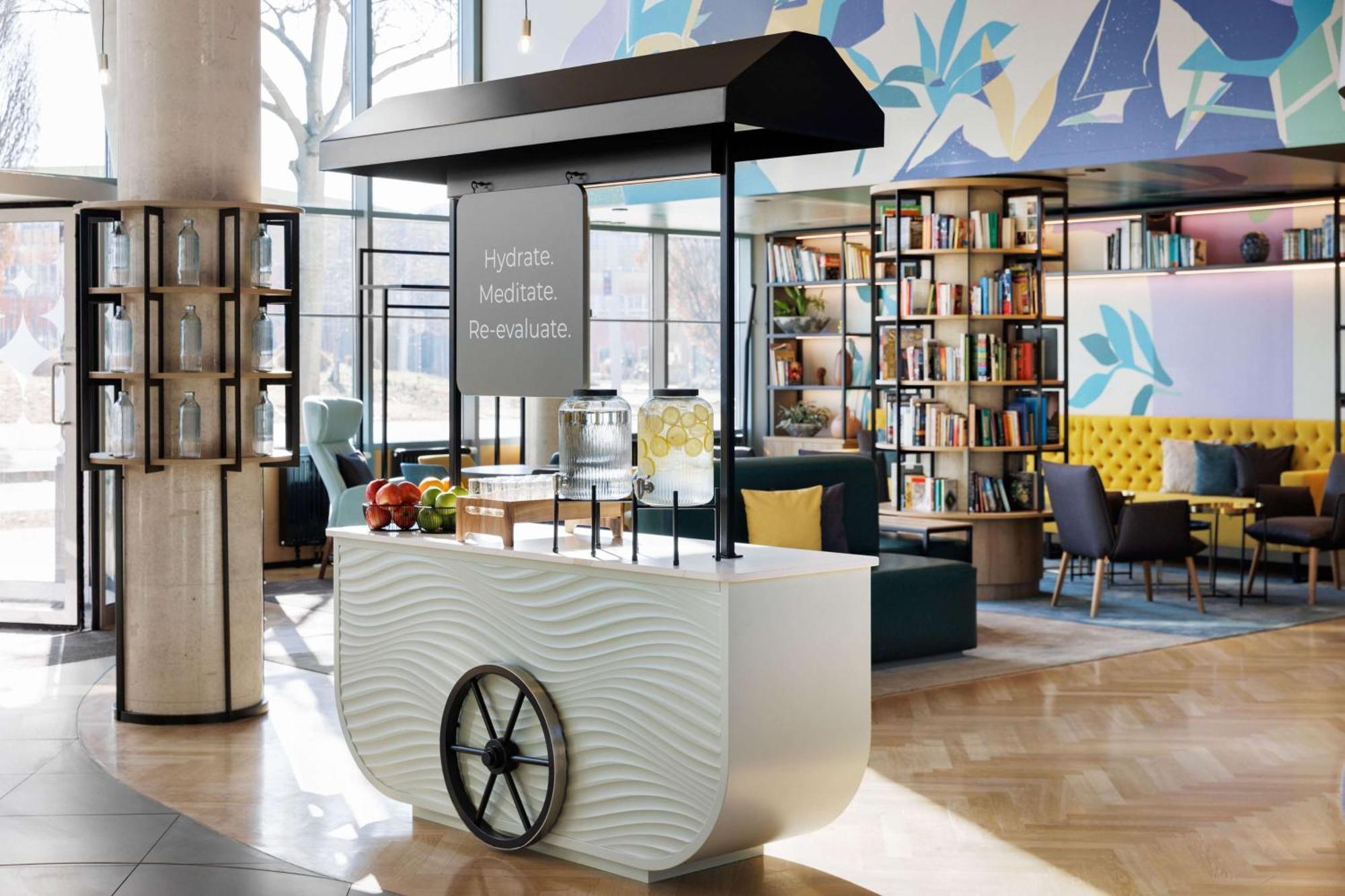 Spark By Hilton Vienna Messe Prater Bagian luar foto